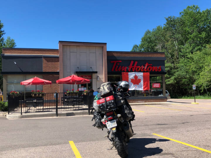 a photo of a Tim Hortons restaurant in Deep River Ontario